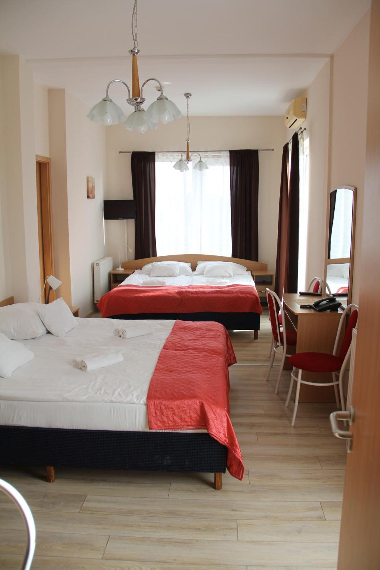 Hotel Rose City Βουδαπέστη Εξωτερικό φωτογραφία