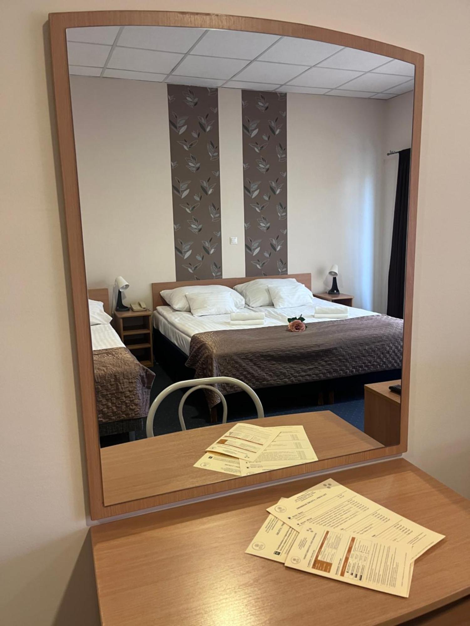 Hotel Rose City Βουδαπέστη Εξωτερικό φωτογραφία