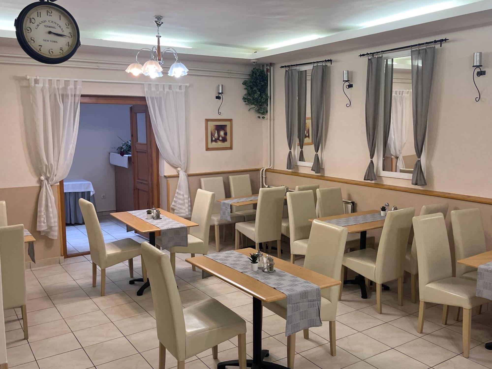 Hotel Rose City Βουδαπέστη Εξωτερικό φωτογραφία