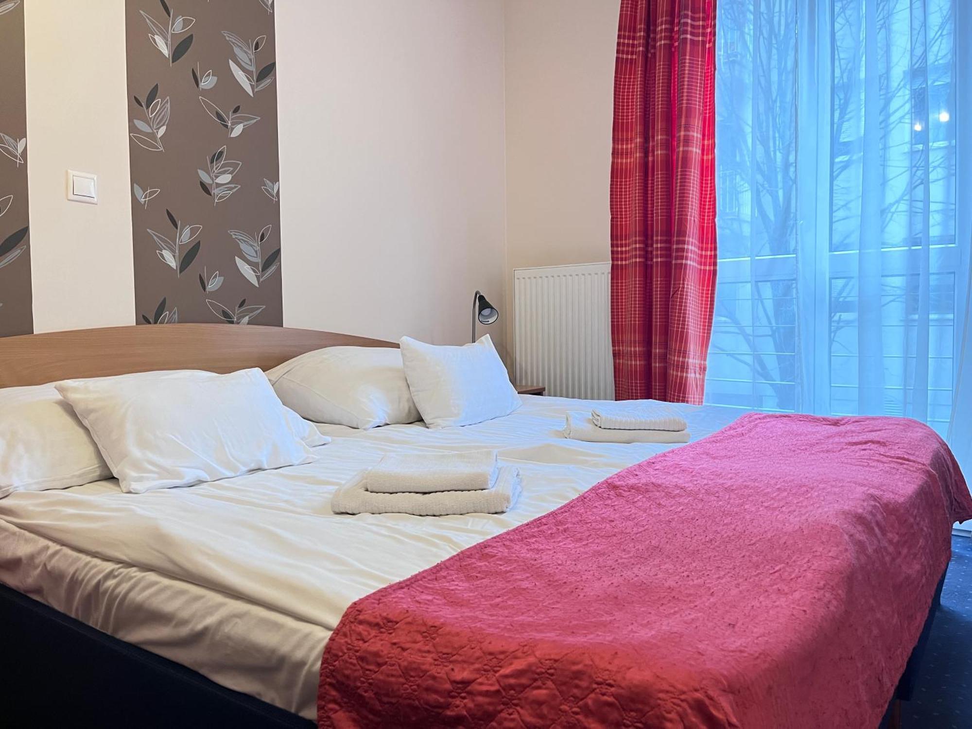 Hotel Rose City Βουδαπέστη Εξωτερικό φωτογραφία