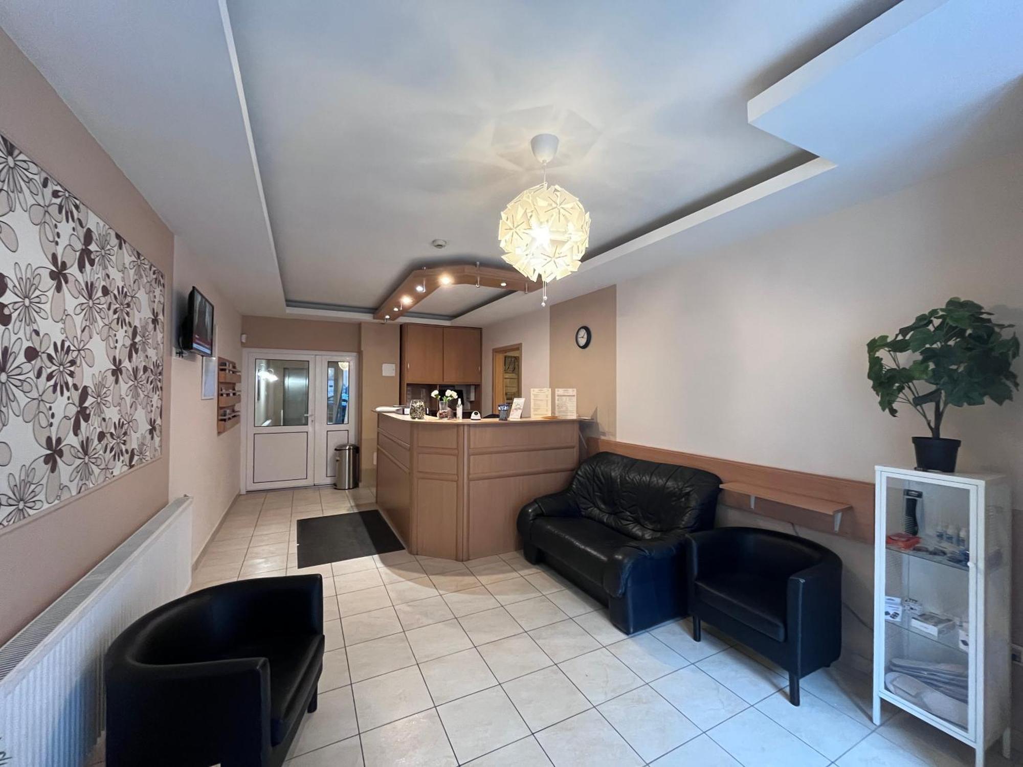 Hotel Rose City Βουδαπέστη Εξωτερικό φωτογραφία